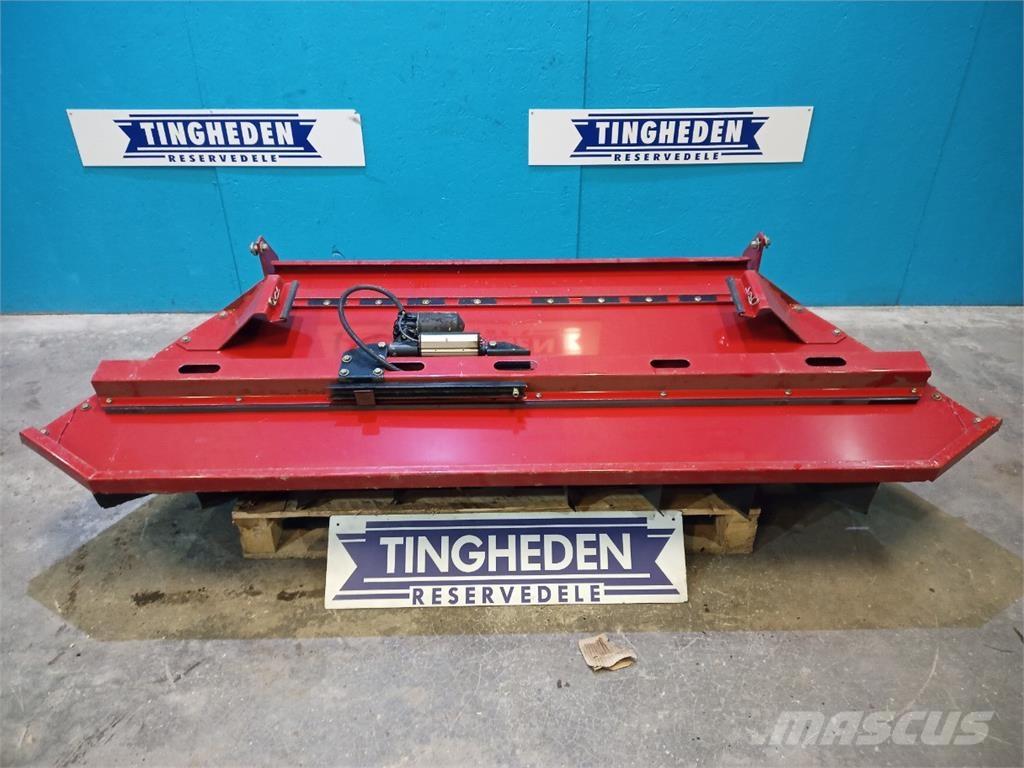 CASE CF60 Combine harvester accessories