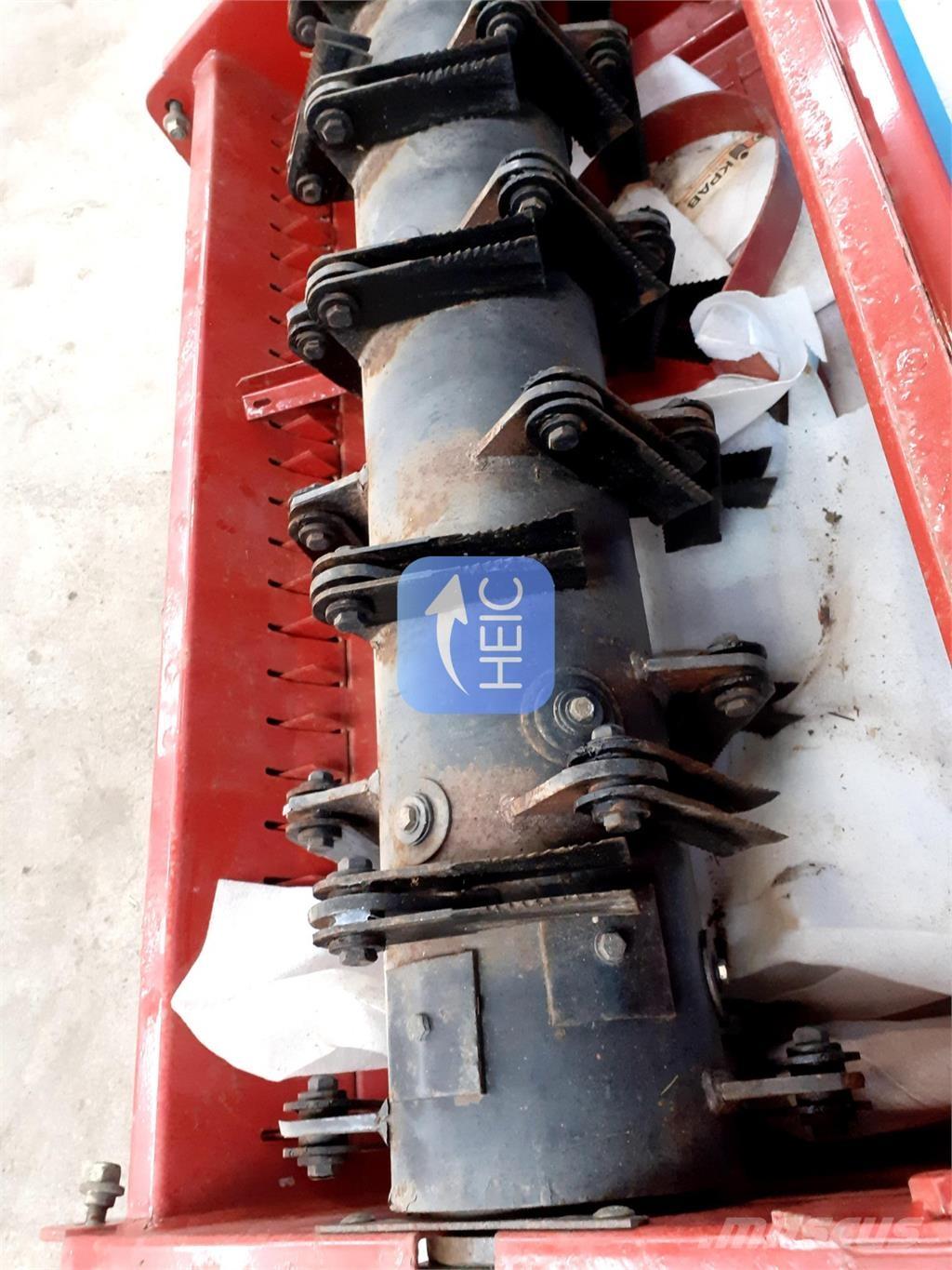 CASE CF60 Combine harvester accessories