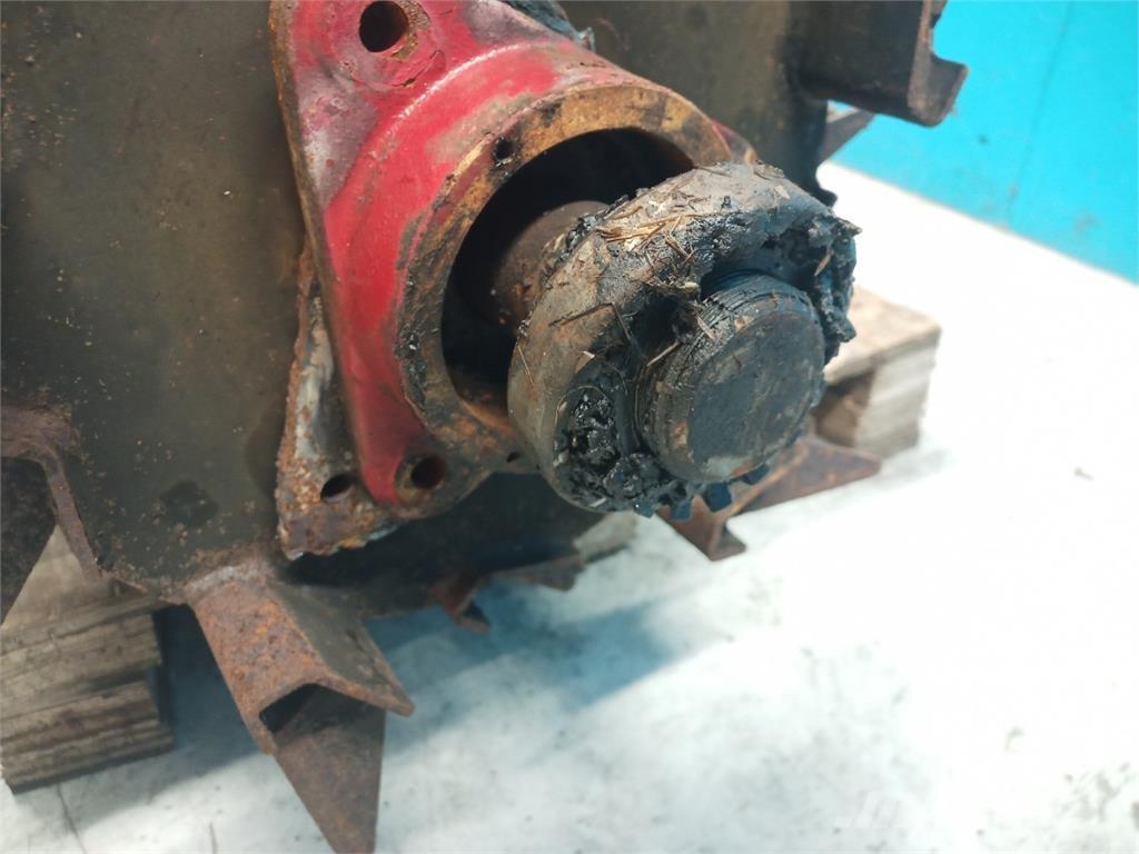 CASE CF80 Combine harvester accessories