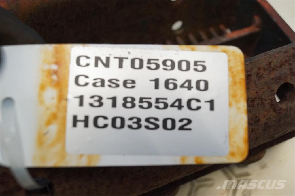 Case IH 1640 Combine harvester accessories