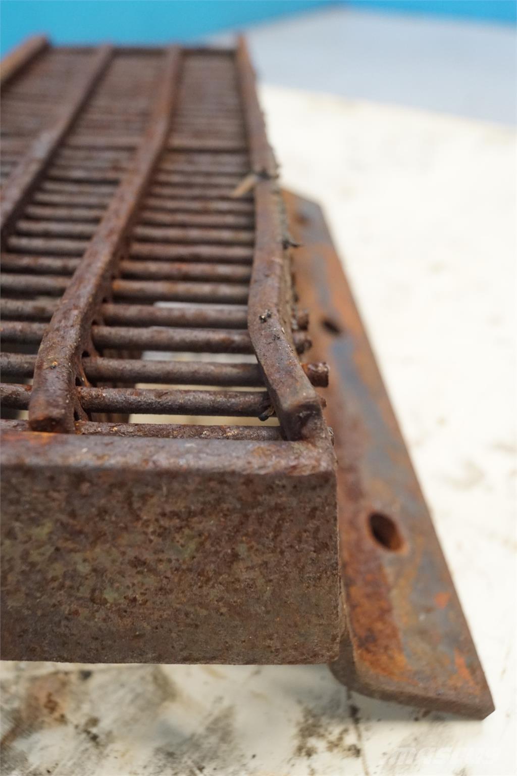 Case IH 1640 Combine harvester accessories