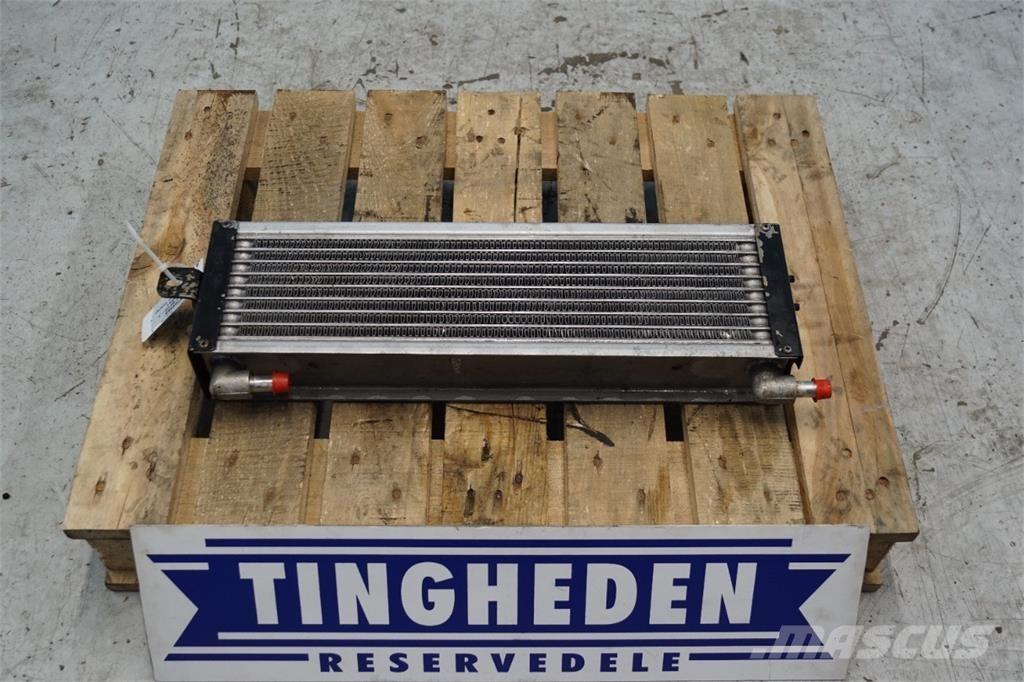 Case IH 612D Radiators