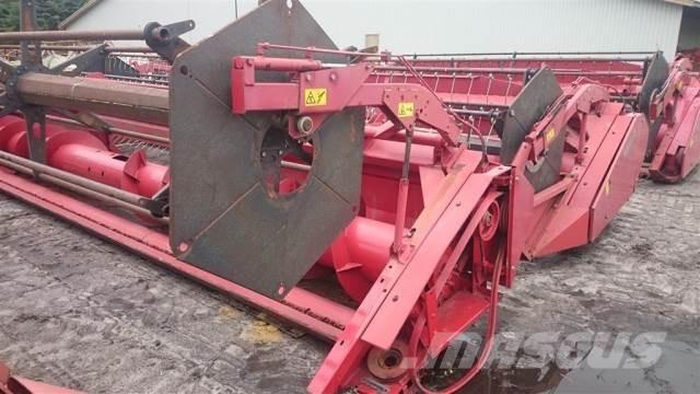 Case IH CF80 Combine harvester accessories