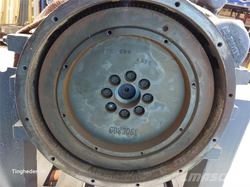 Cummins 6LTAA8.9 Engines