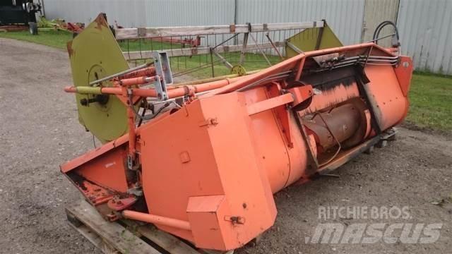 Dronningborg 10 Combine harvester accessories