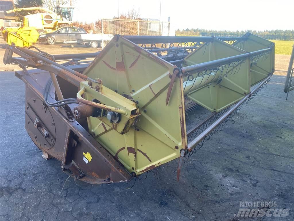 Dronningborg 12 Combine harvester accessories