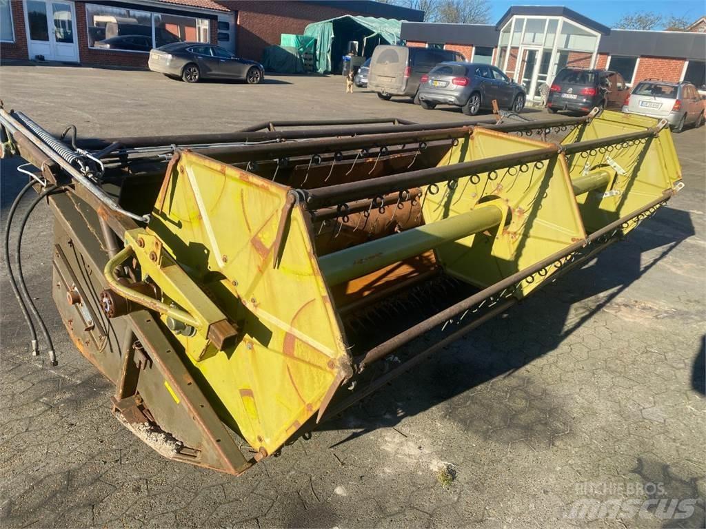 Dronningborg 12 Combine harvester accessories
