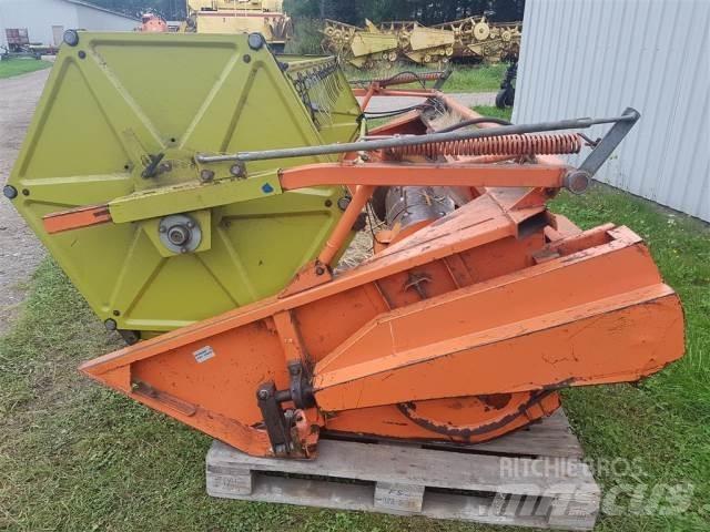 Dronningborg 9 Combine harvester accessories