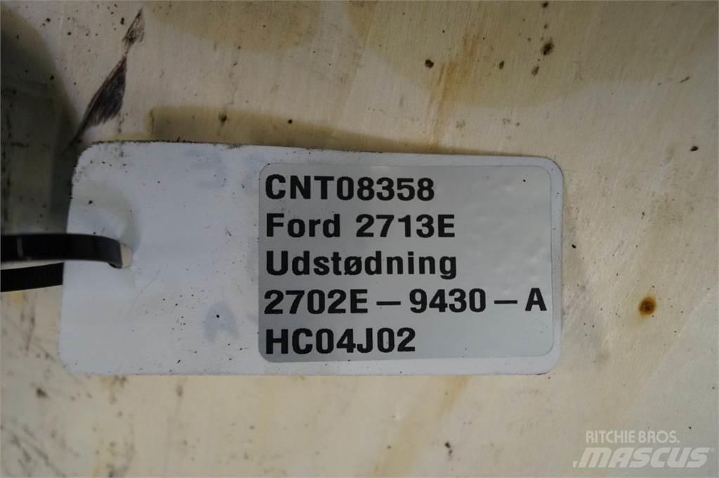 Ford 2713E Engines