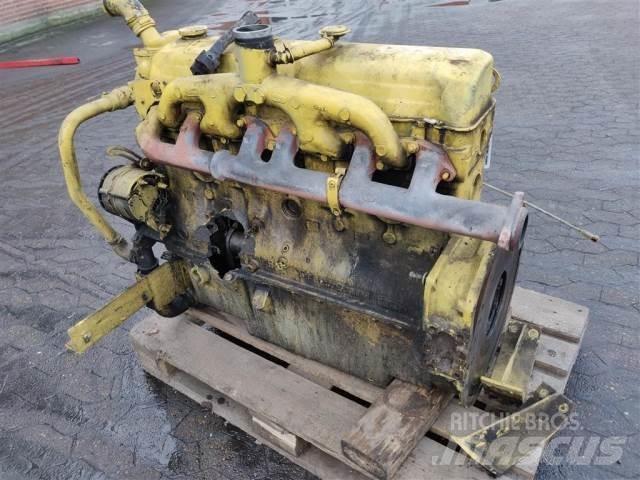 Ford 2715E Engines