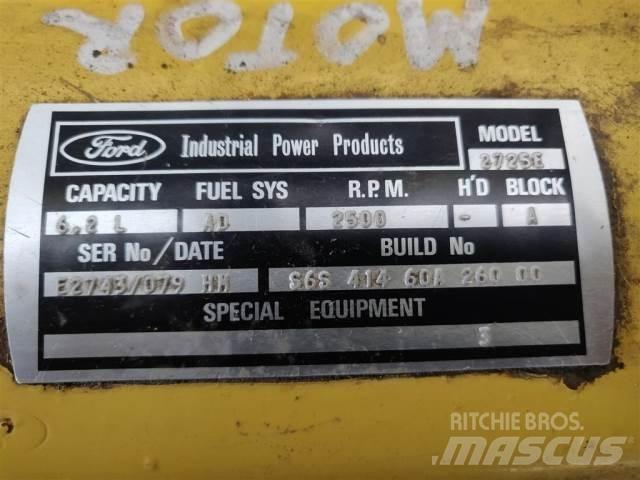 Ford 2725E Engines