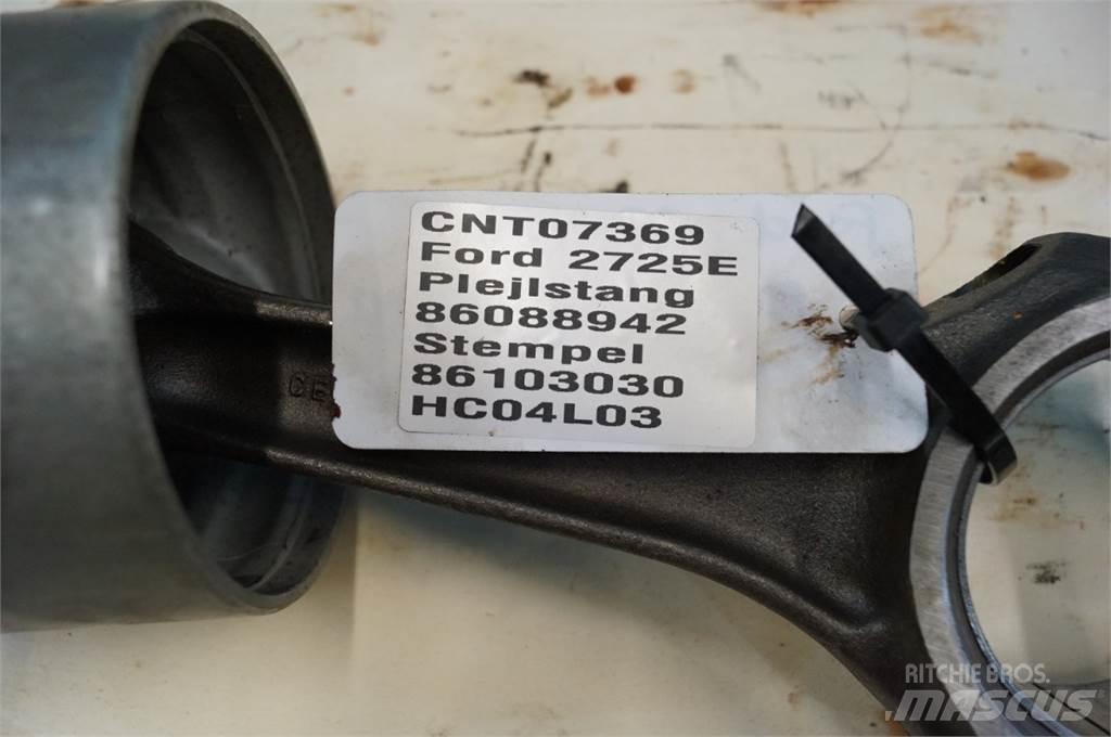 Ford 2725E Engines