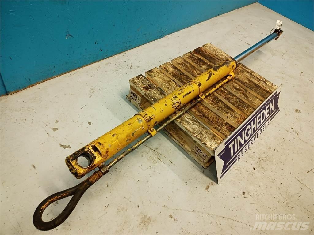 Ford 655 Booms and arms