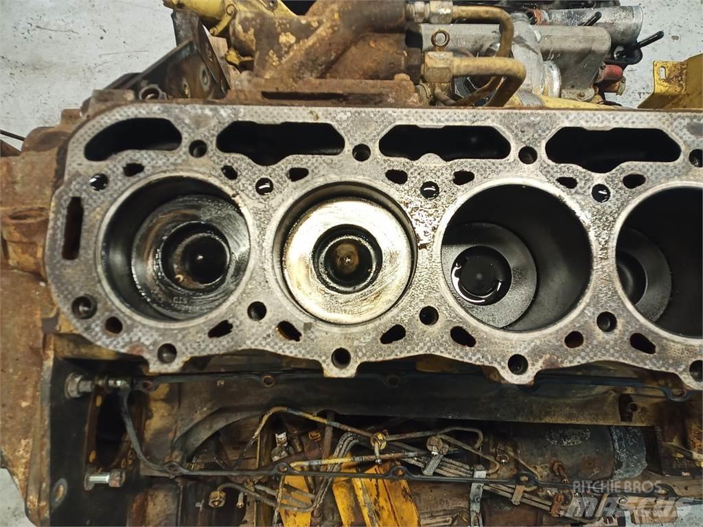 Ford 675TA Engines