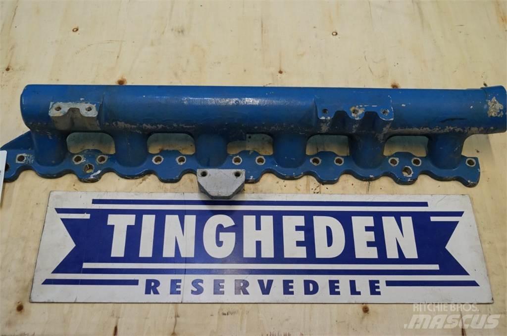 Ford 7810 Engines
