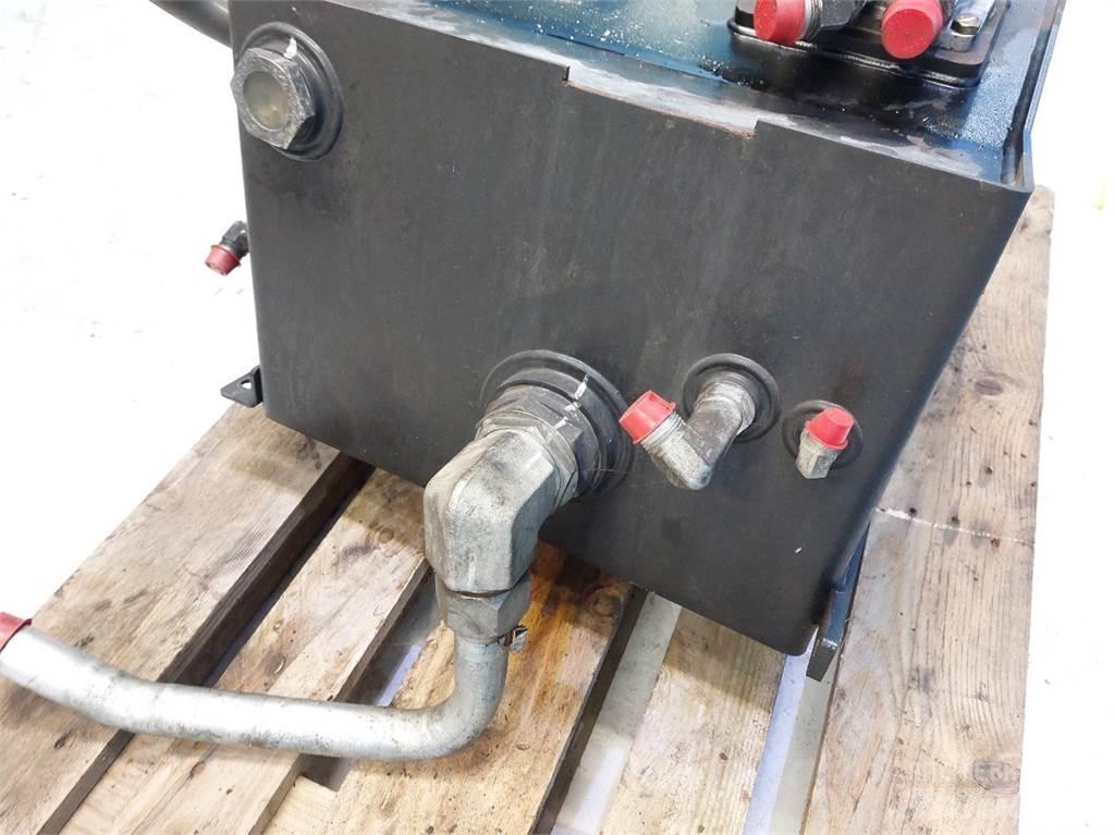 Gehl AL750 Hydraulics