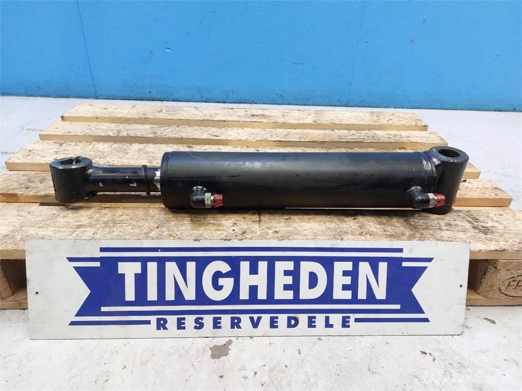 Gehl AL750 Hydraulics