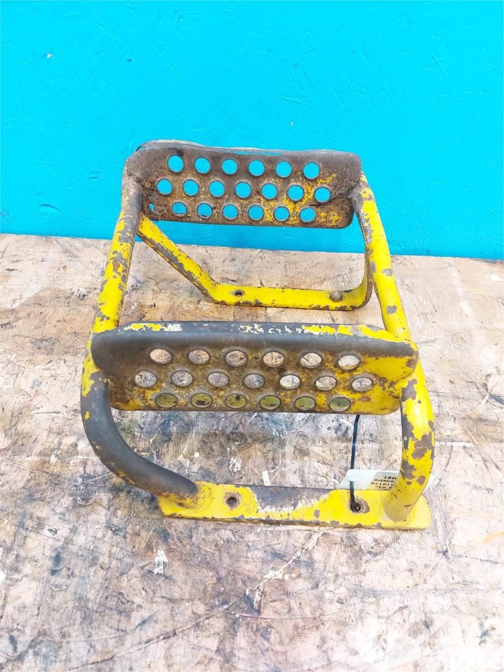  Hannonag 44C Screening buckets