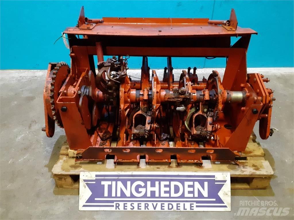 Hesston 4700 Other forage harvesting equipment
