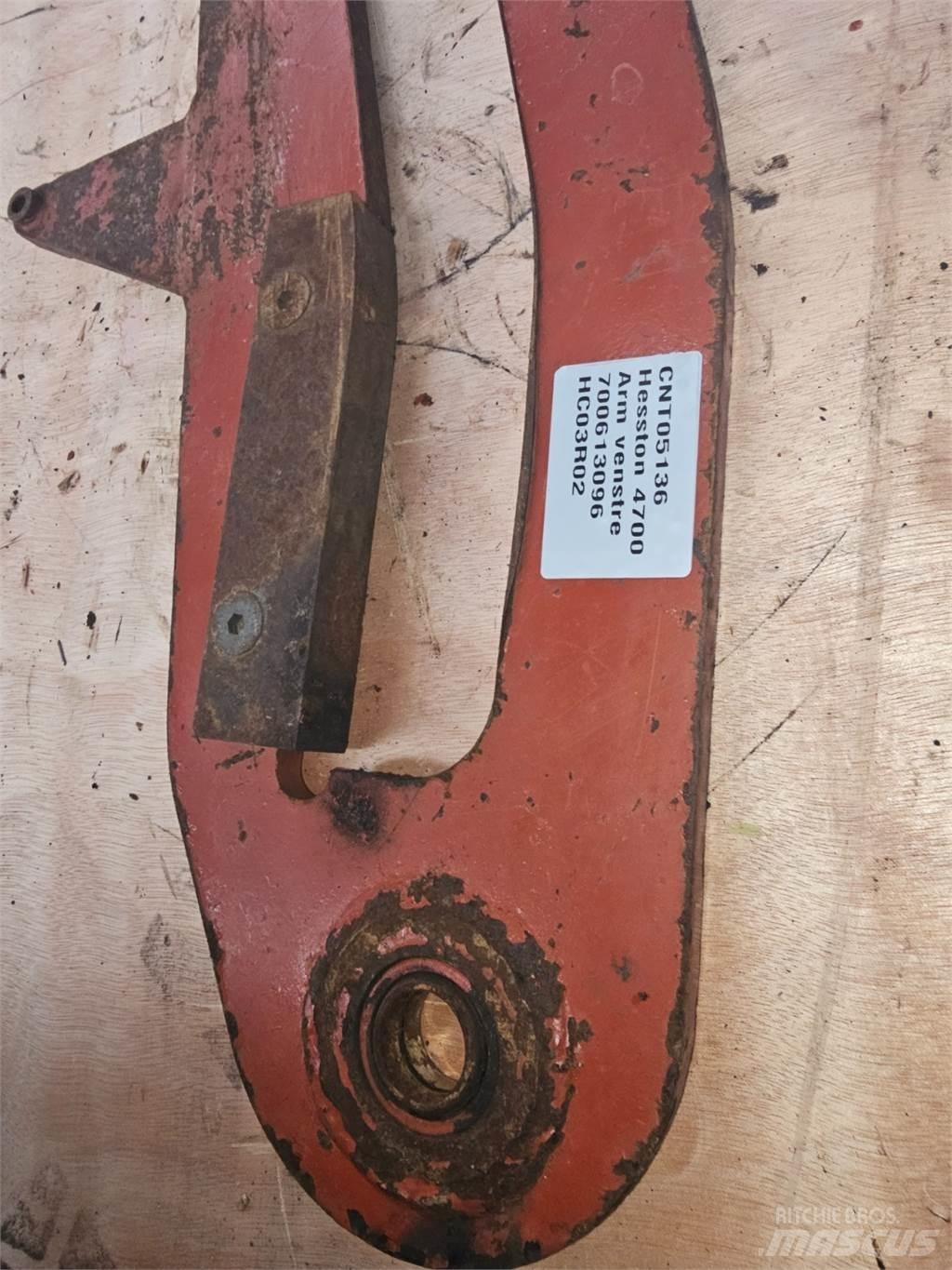 Hesston 4700 Farm machinery