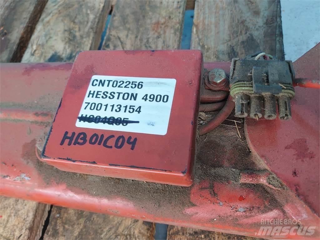 Hesston 4900 Other forage harvesting equipment