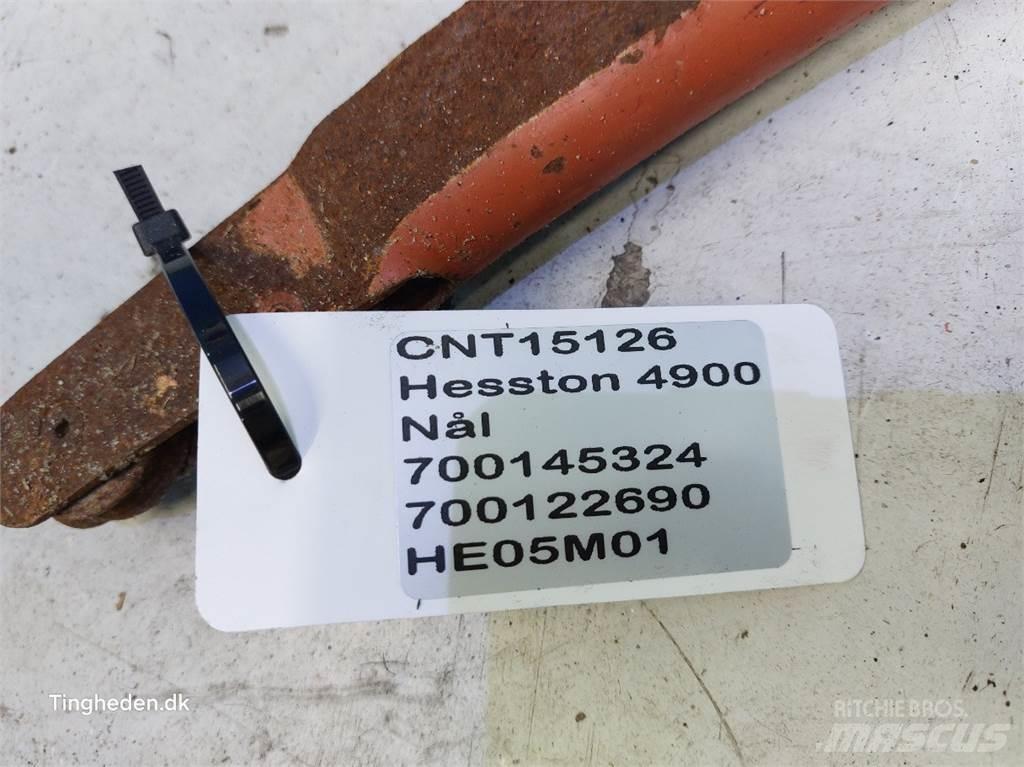 Hesston 4900 Farm machinery