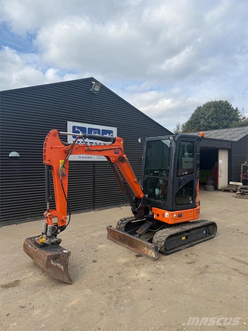 Hitachi ZX26U Mini excavators < 7t (Mini diggers)