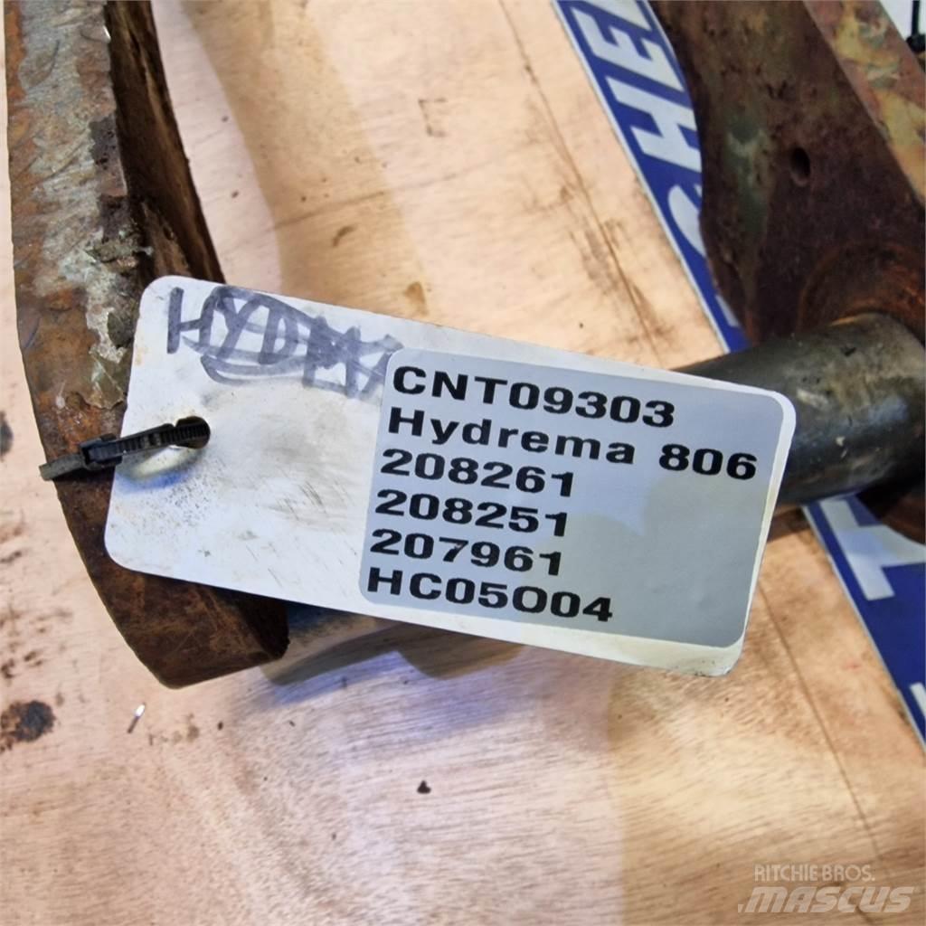 Hydrema 806 Booms and arms