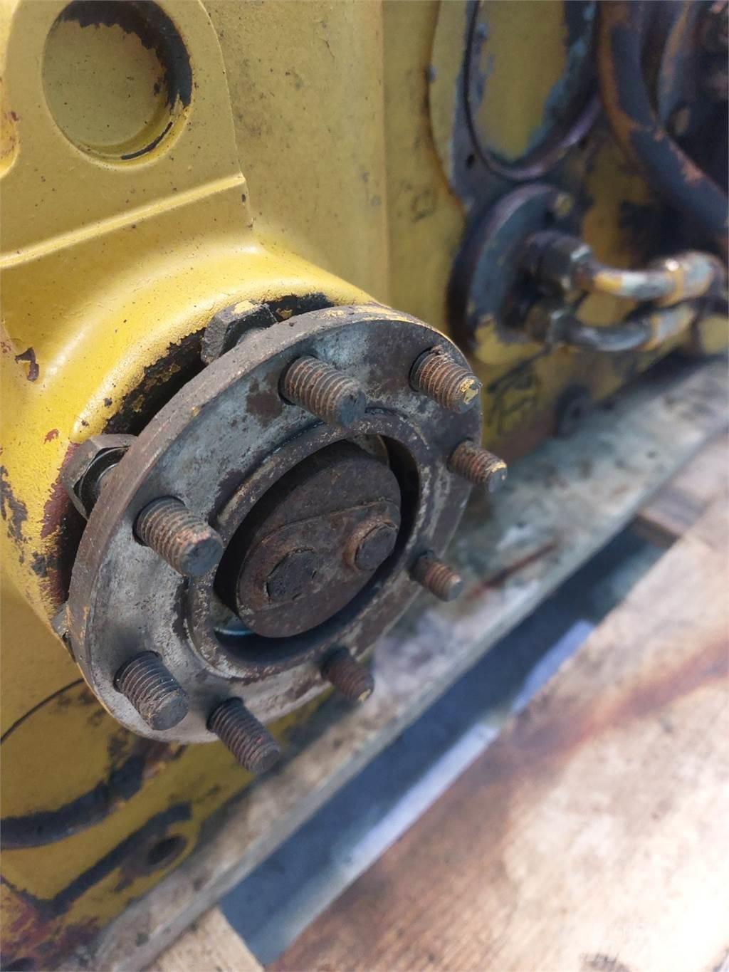 Hydrema 806 Transmission