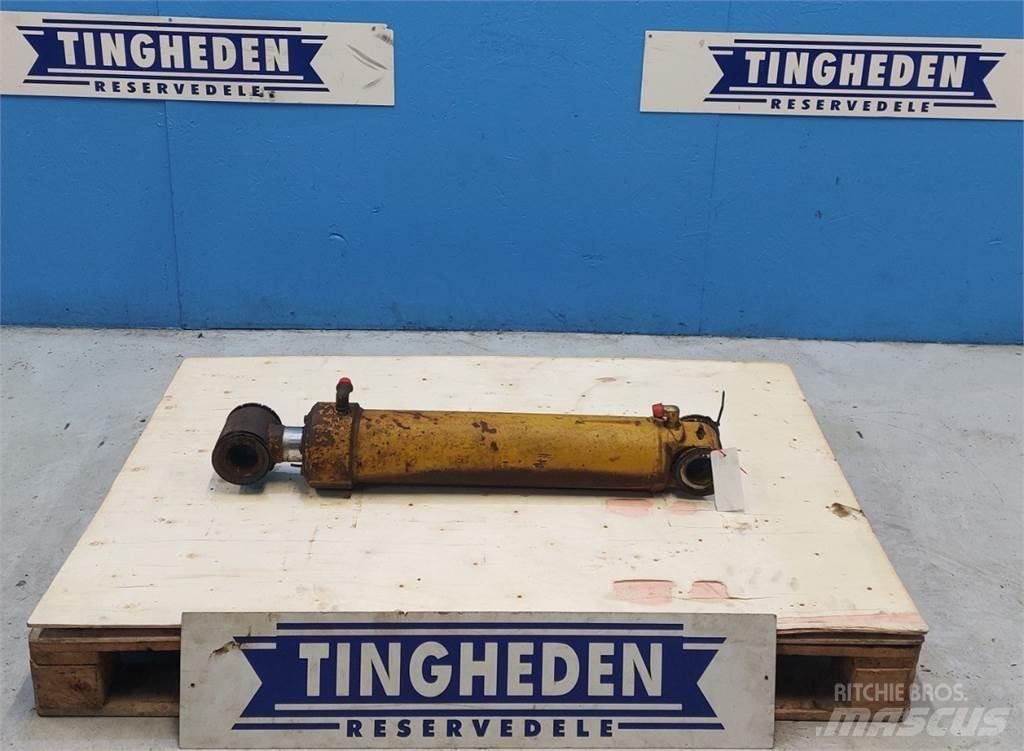 Hydrema 806 Other components