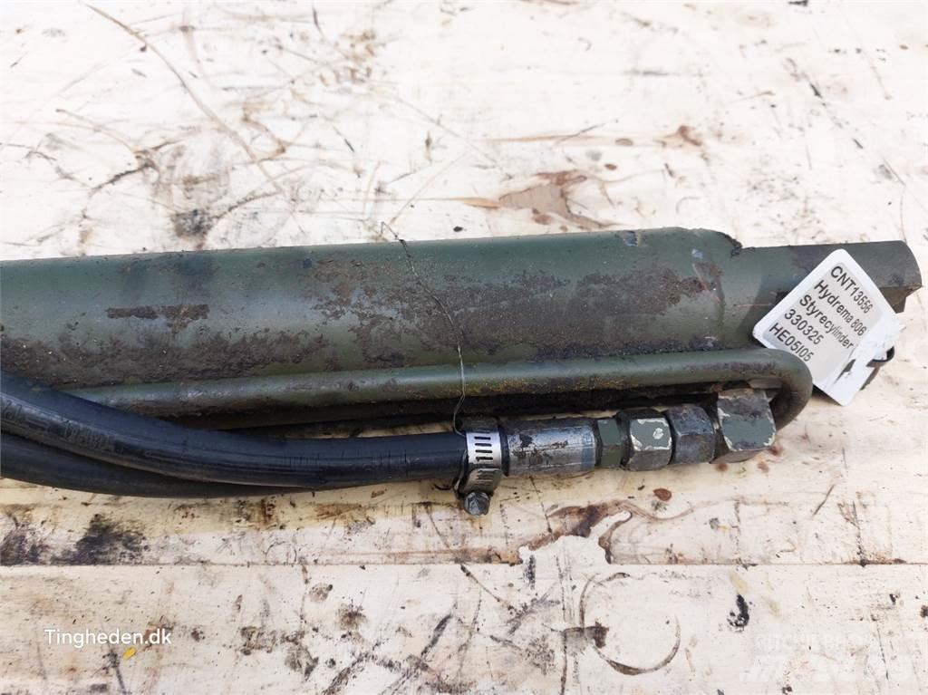 Hydrema 806 Axles