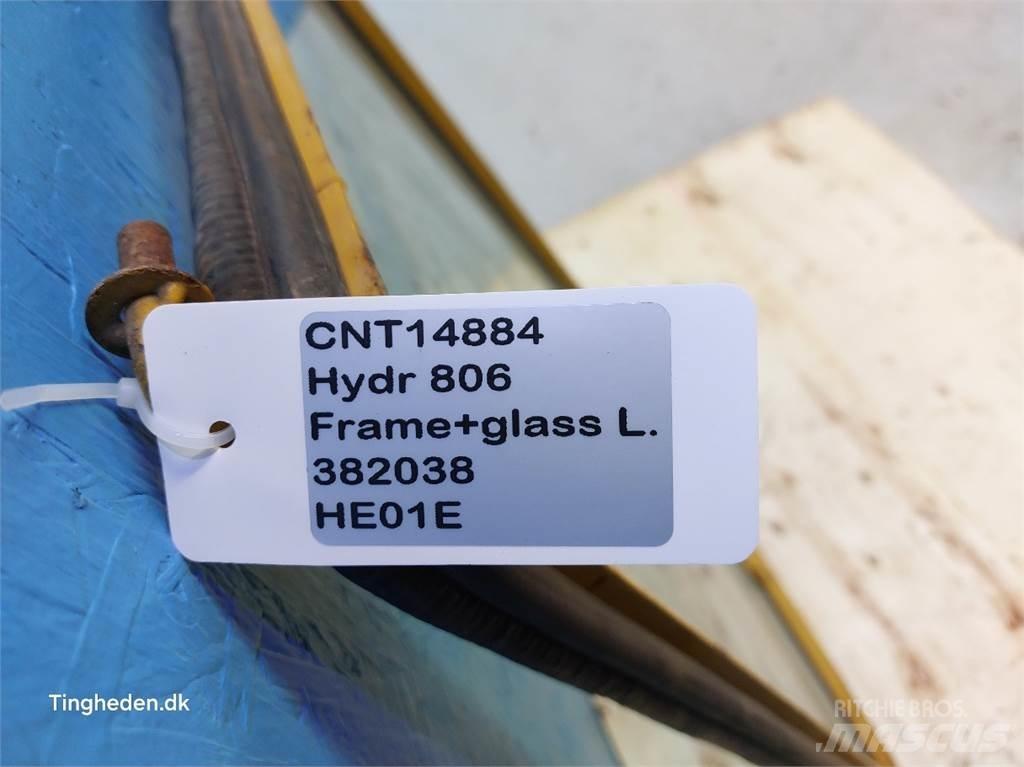 Hydrema 806 Cabins and interior
