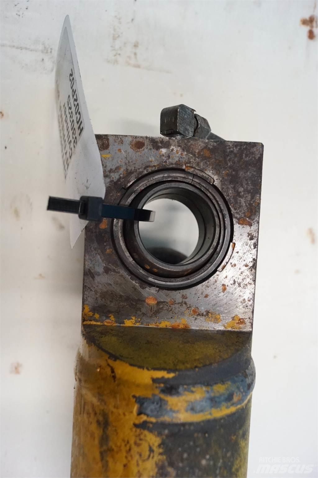 Hydrema 807 Axles