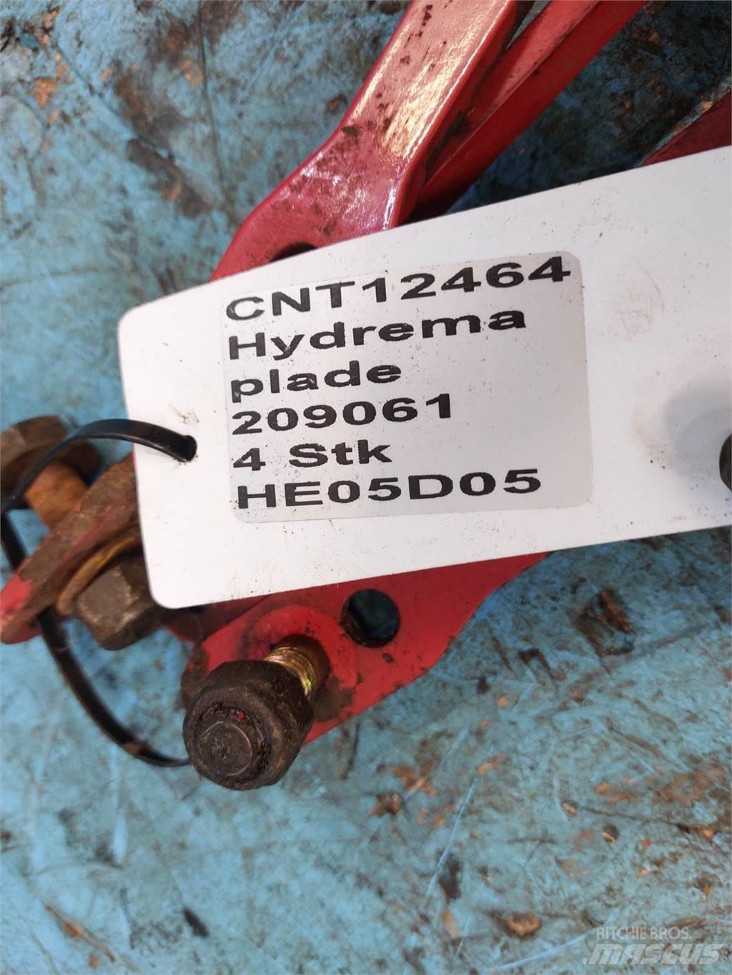 Hydrema 906 Other components