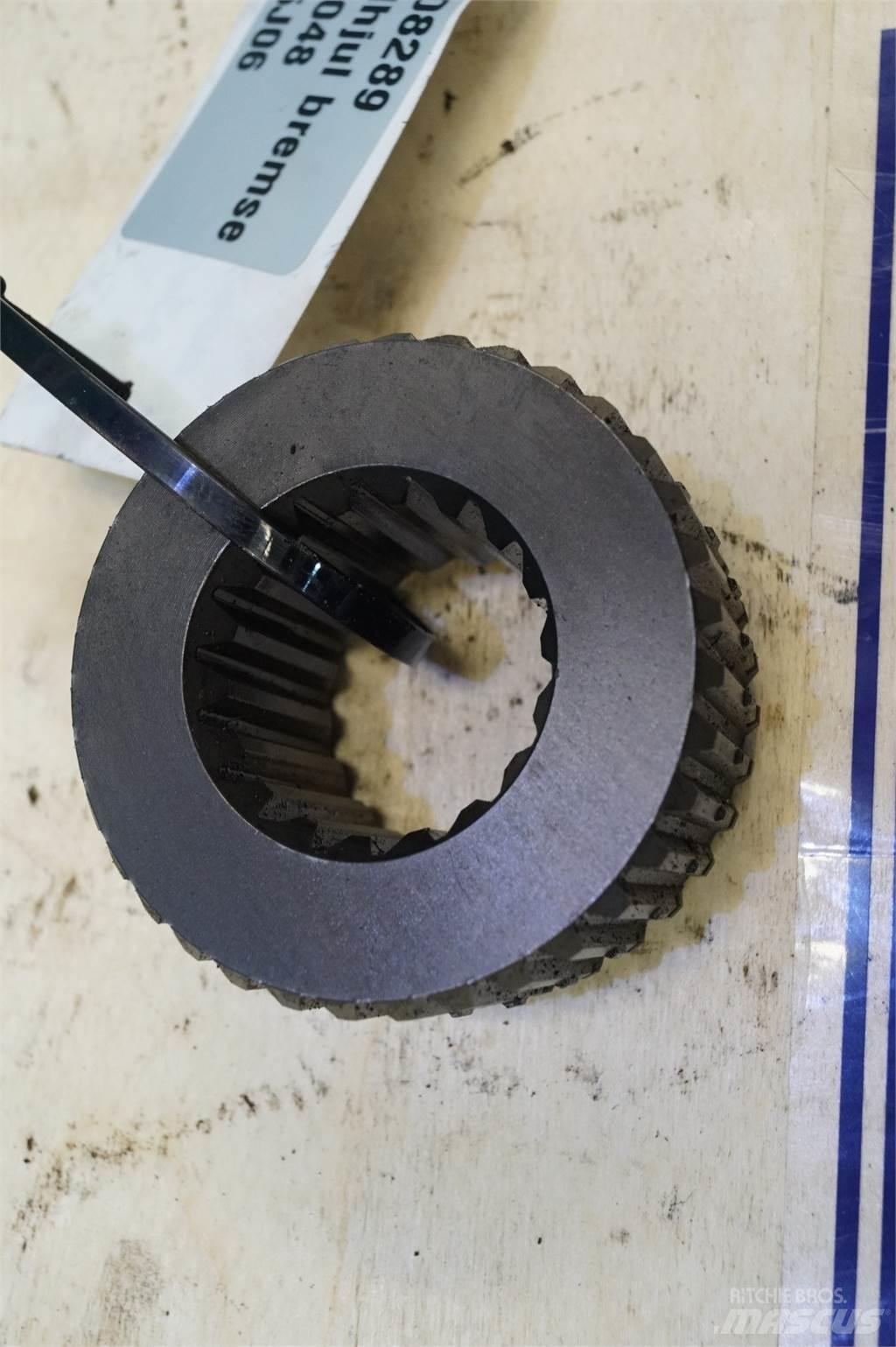 Hydrema 906B Axles