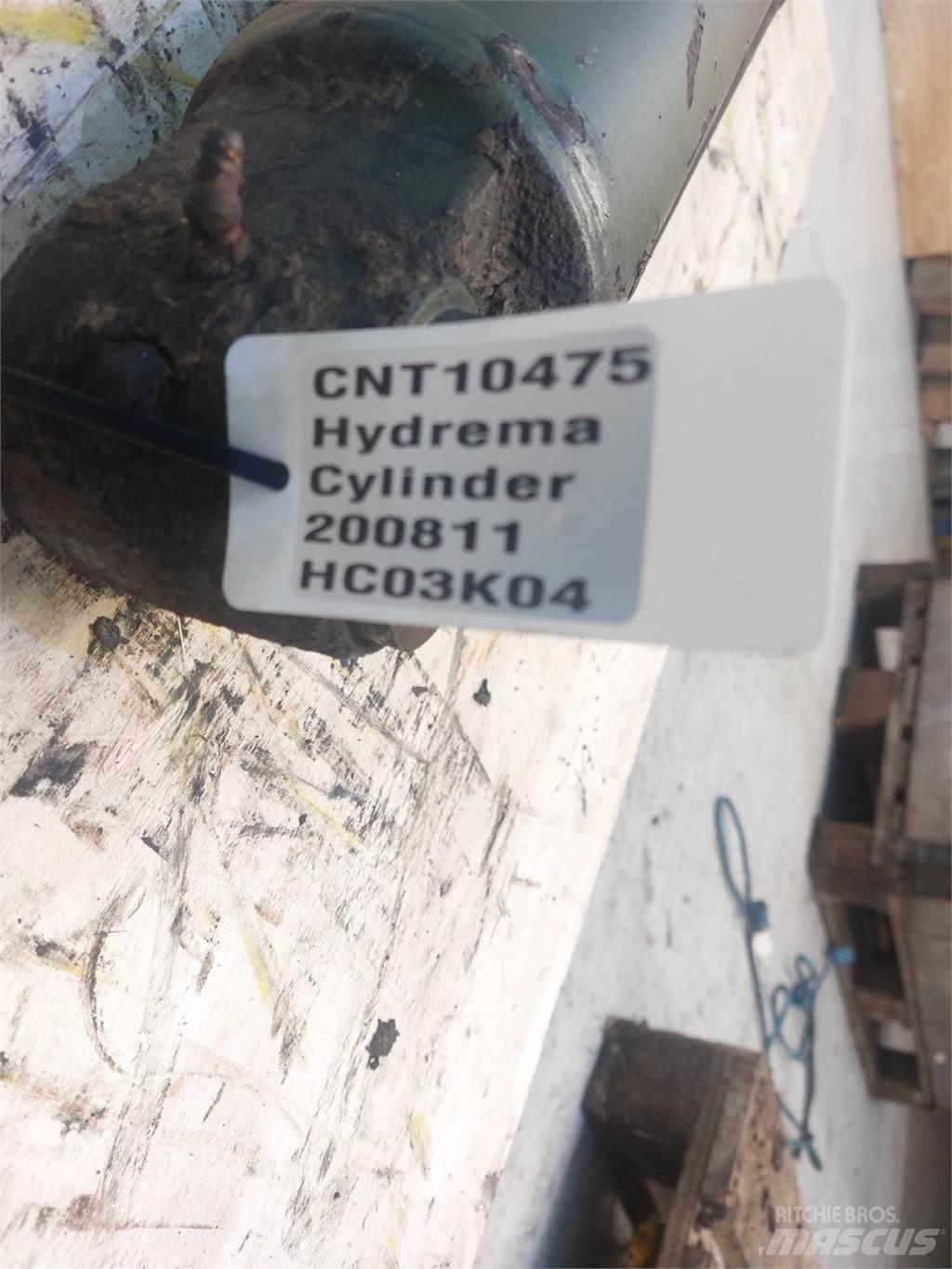 Hydrema 906B Booms and arms