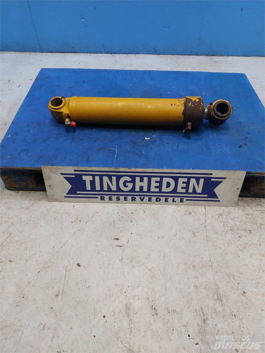 Hydrema 906B Other components