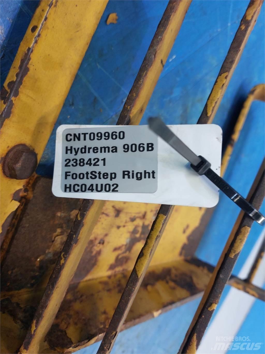 Hydrema 906B Screening buckets