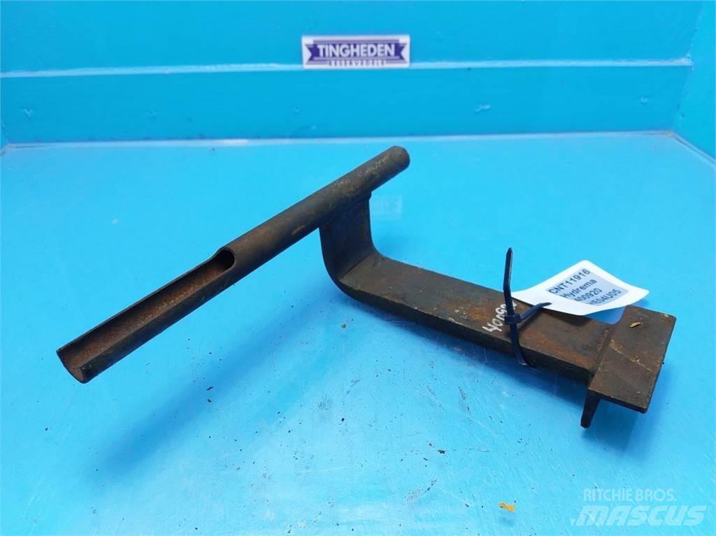 Hydrema 906B Booms and arms
