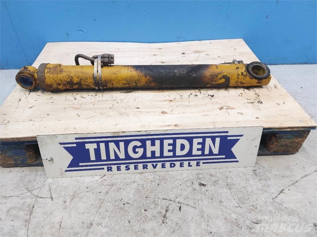 Hydrema 906C Booms and arms