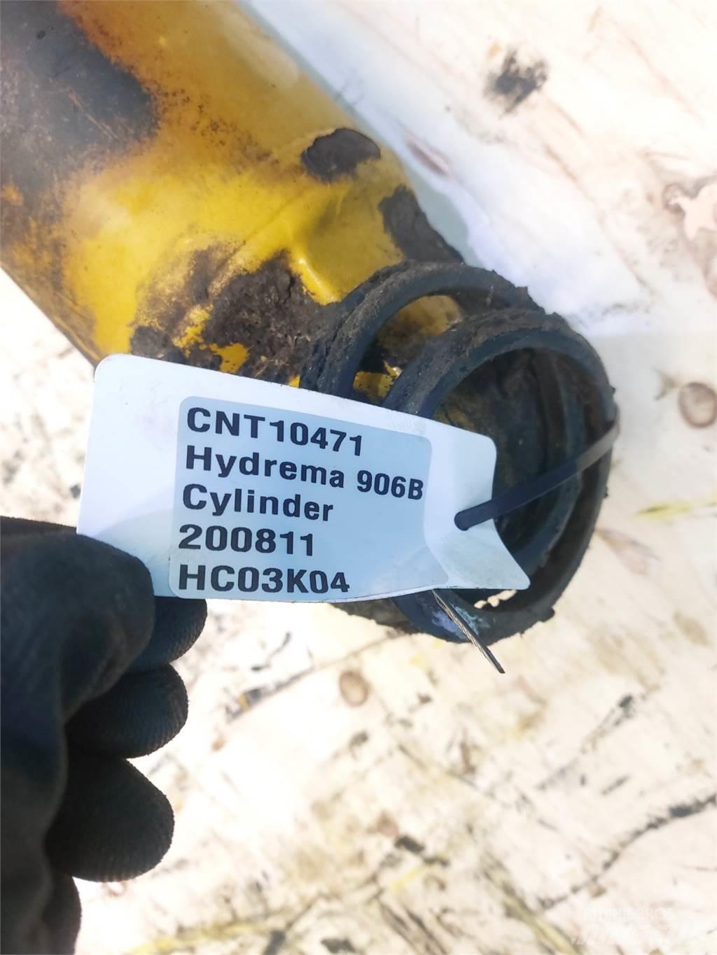 Hydrema 906C Booms and arms