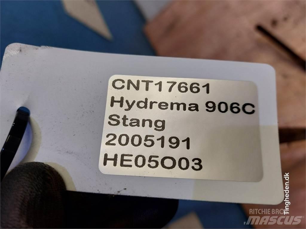 Hydrema 906C Screening buckets
