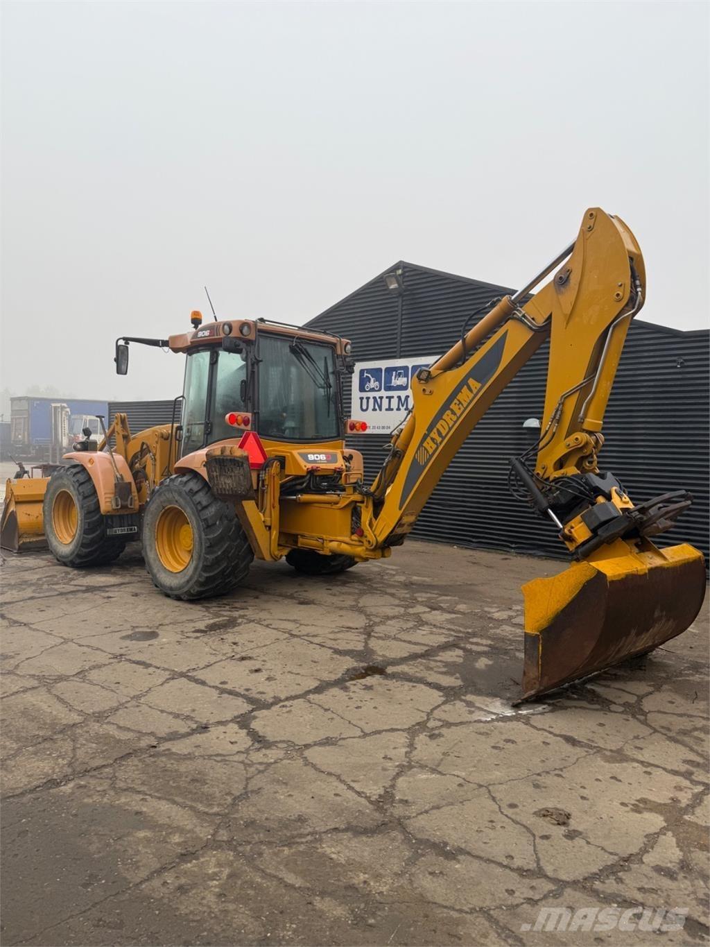 Hydrema 906D Backhoe