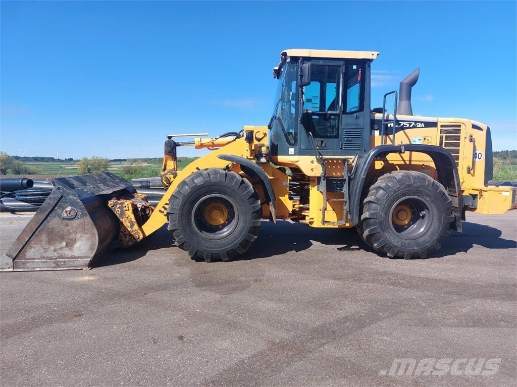 Hyundai HL757-9A Wheel loaders