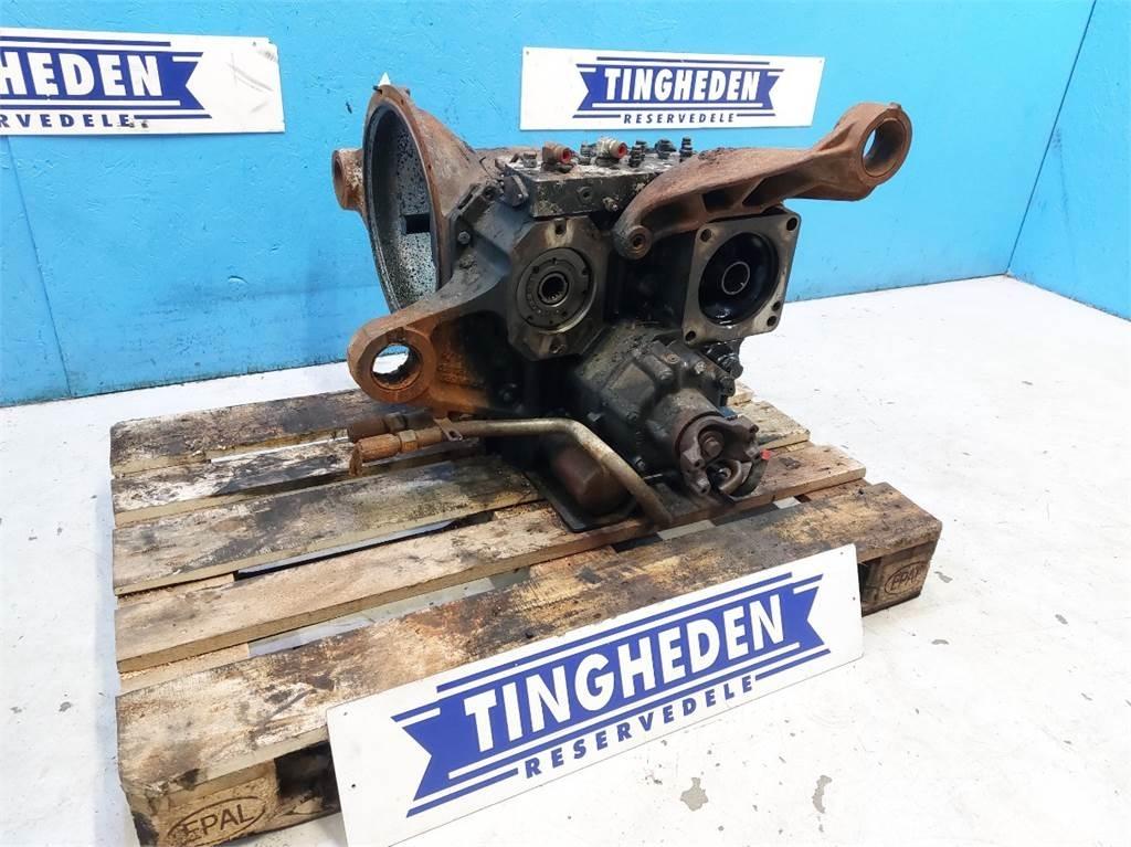 JCB 560-80 Transmission