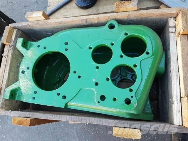 John Deere 1177 Transmission