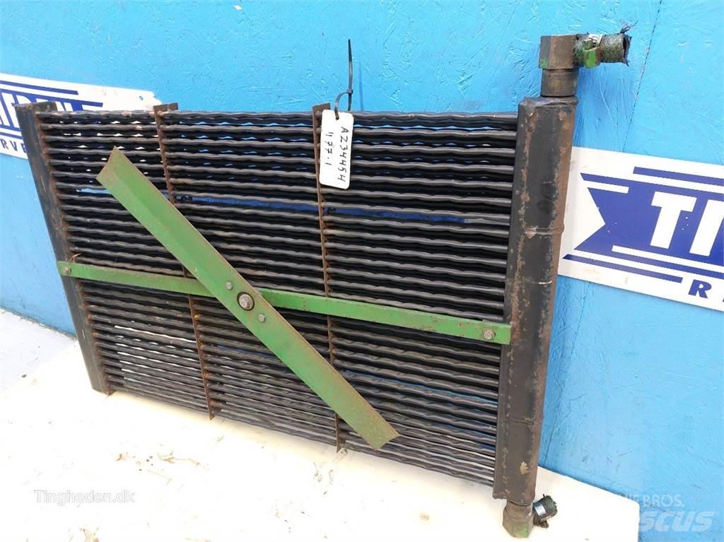 John Deere 1177 Radiators