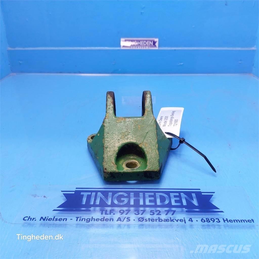 John Deere 2020 Other tractor accessories