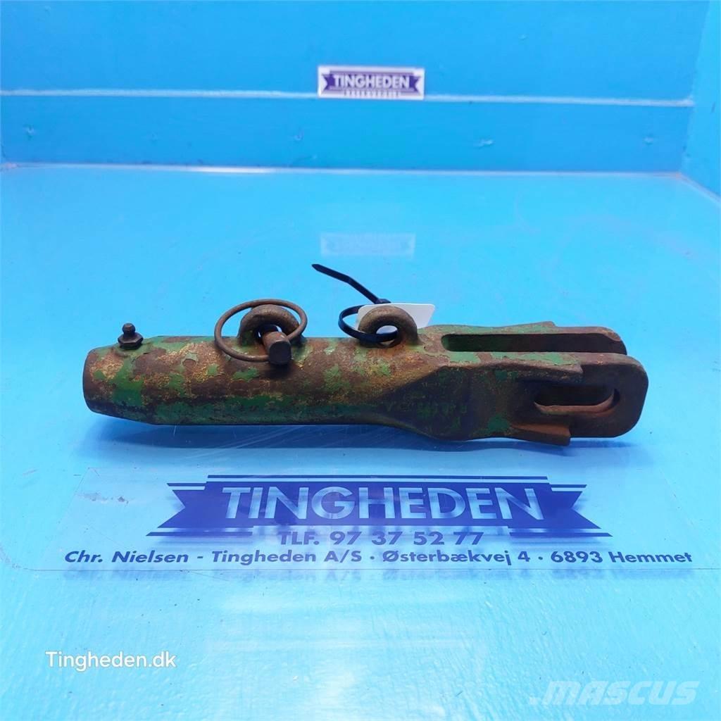John Deere 2020 Other tractor accessories