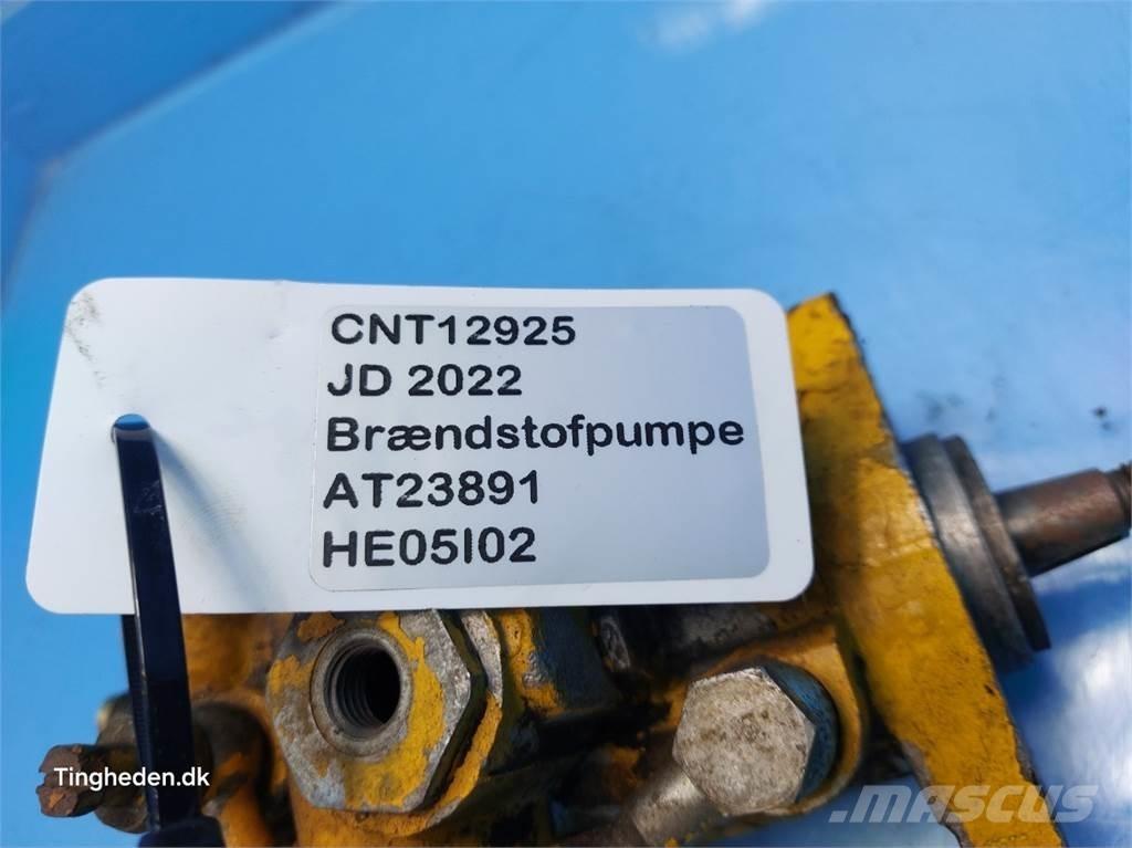 John Deere 2020 Engines